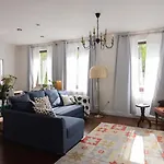 Premium 2-level On Rhine, Great Location 杜伊斯堡
