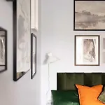 Premium 2-level On Rhine, Great Location 杜伊斯堡