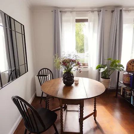 아파트 Premium 2-level On Rhine, Great Location