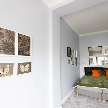 Premium 2-level On Rhine, Great Location * Duisburg