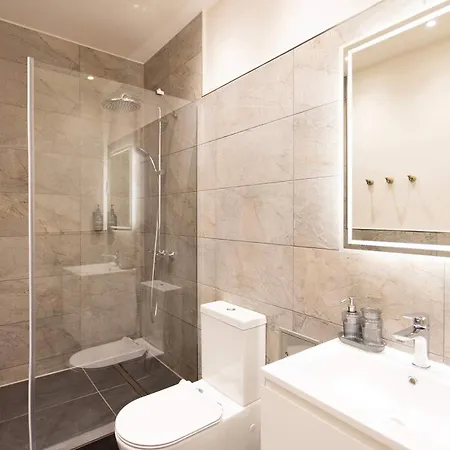 דירה Premium 2-level On Rhine, Great Location