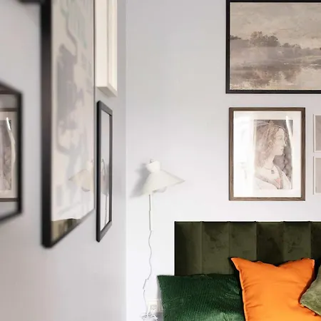 Premium 2-level On Rhine, Great Location דיסבורג