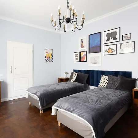 Premium 2-level On Rhine, Great Location דירה