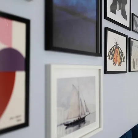 Premium 2-level On Rhine, Great Location דירה *