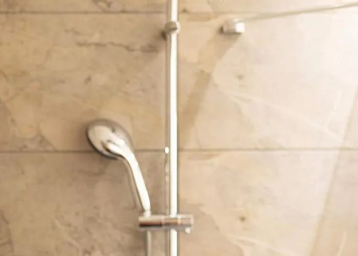 Premium 2-level On Rhine, Great Location * 杜伊斯堡