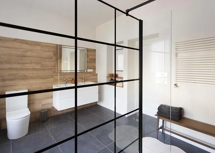 公寓 Premium 2-level On Rhine, Great Location 杜伊斯堡