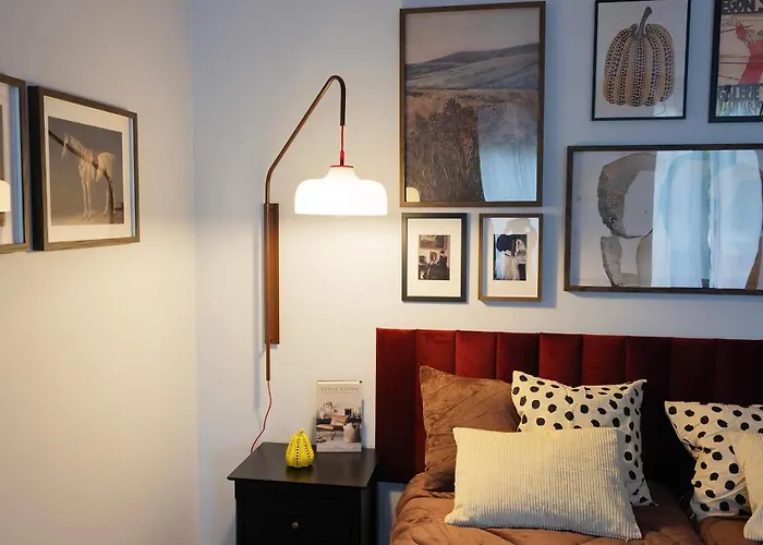 Premium 2-level On Rhine, Great Location 아파트 *