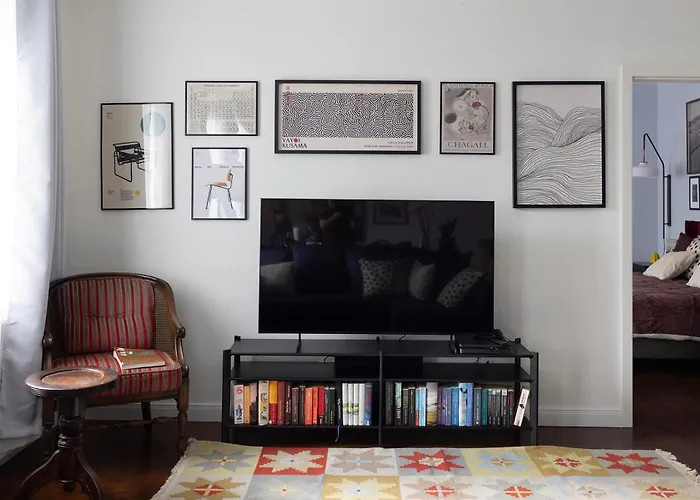 Premium 2-level On Rhine, Great Location 公寓